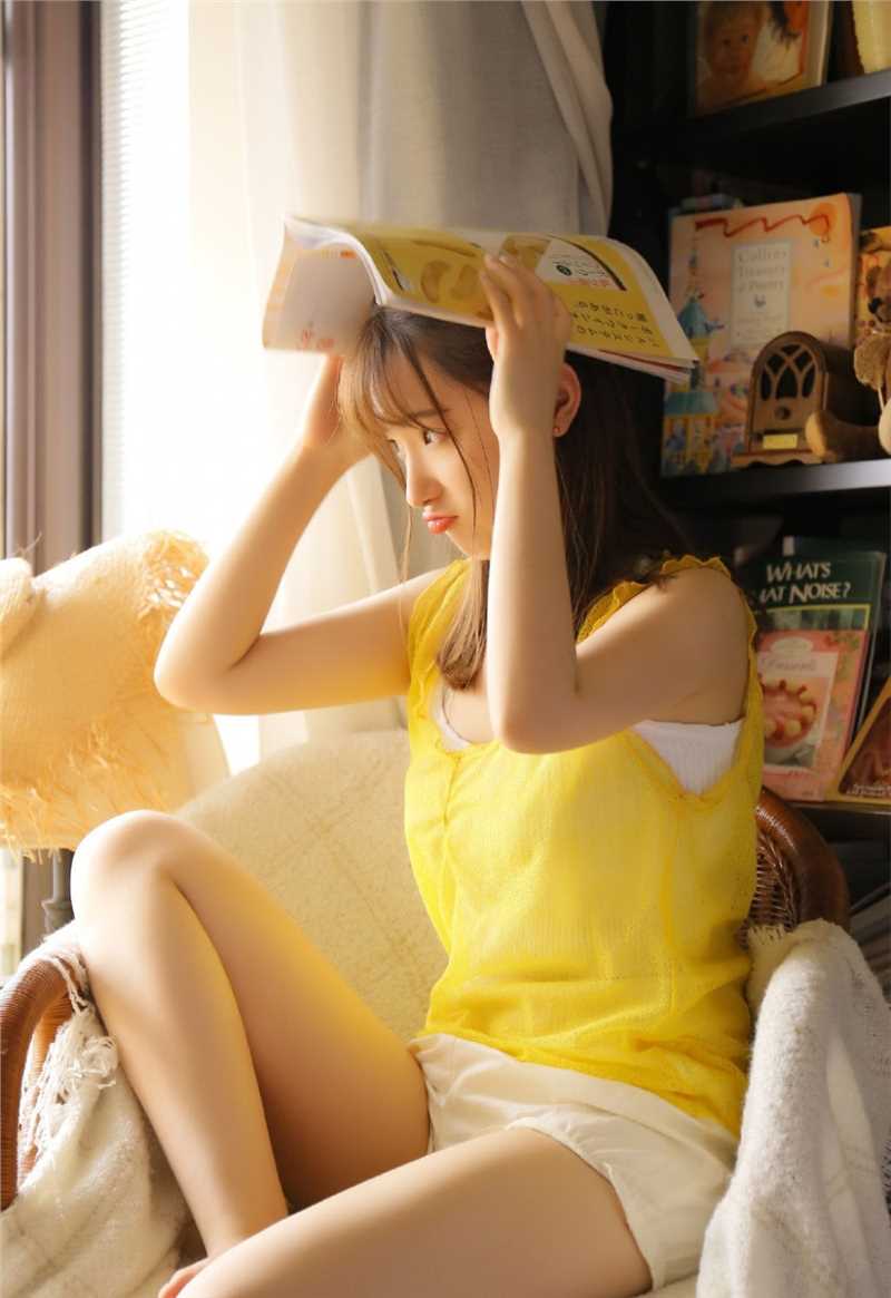 精选清纯甜美少女私房俏皮元气可爱图册