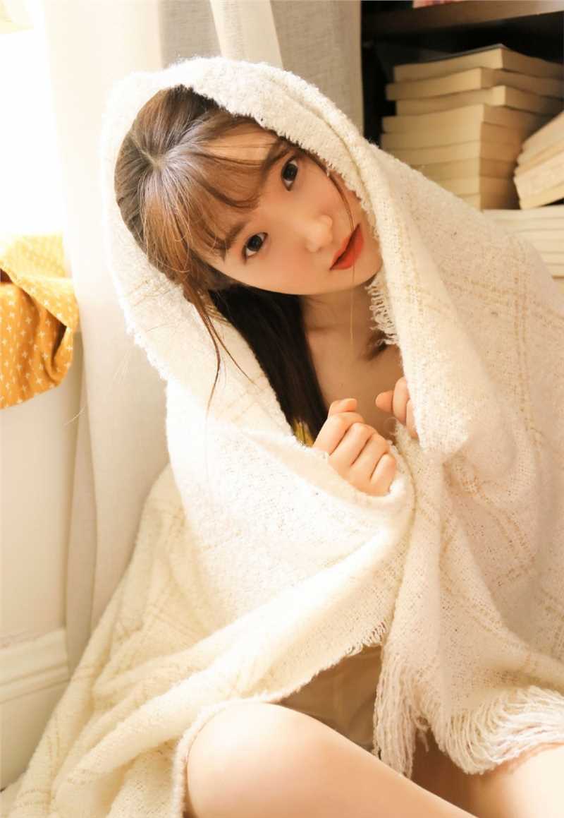 精选清纯甜美少女私房俏皮元气可爱图册