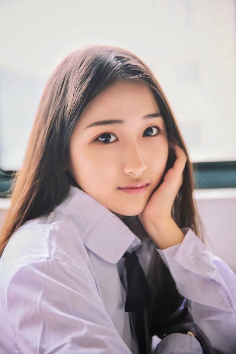 高清校花美女清纯性感学生制服校园摄影艺术图集