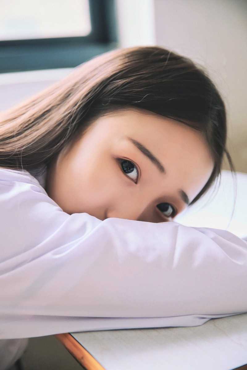 高清校花美女清纯性感学生制服校园摄影艺术图集