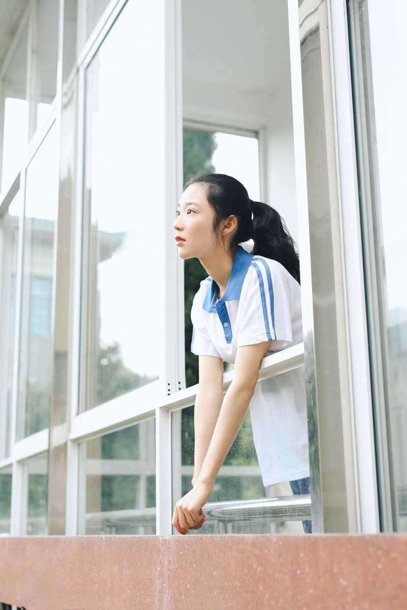 高清校花美女清纯性感学生制服校园摄影艺术图集