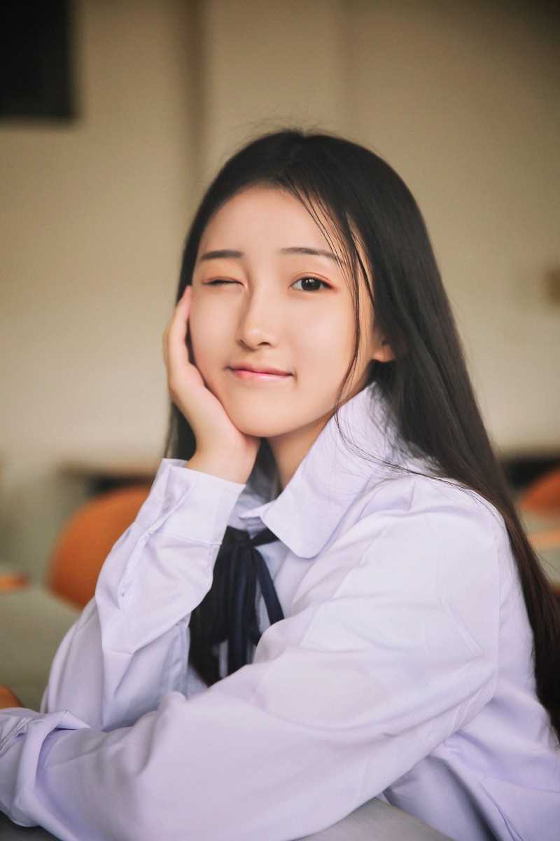 高清校花美女清纯性感学生制服校园摄影艺术图集