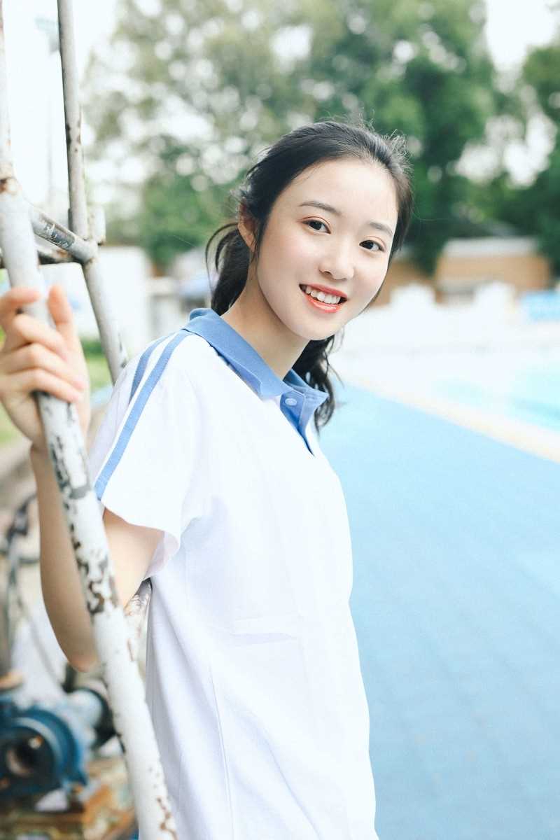 高清校花美女清纯性感学生制服校园摄影艺术图集