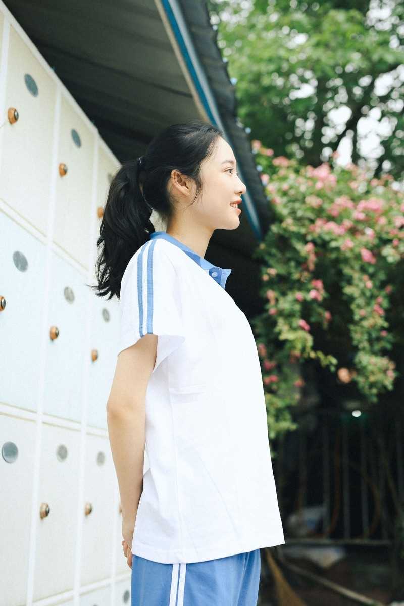 高清校花美女清纯性感学生制服校园摄影艺术图集