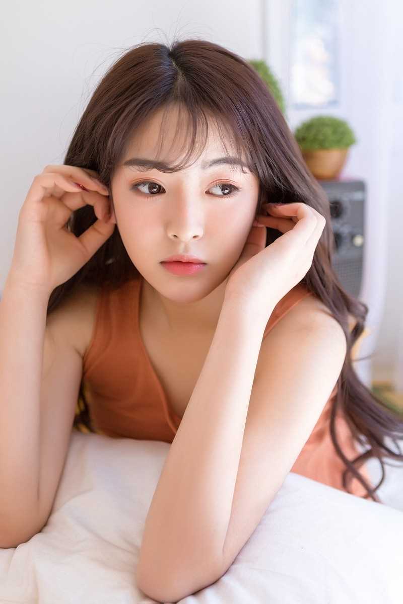 高清日本甜心少女露齿笑容绽放清纯性感私房错落有致图集