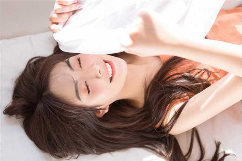 高清日本甜心少女露齿笑容绽放清纯性感私房错落有致图集