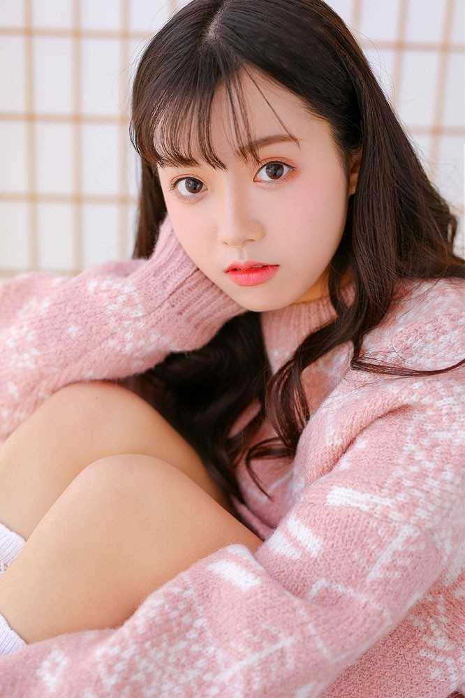 最全粉红初恋少女治愈系气质闺房毛衣俏皮清纯相册