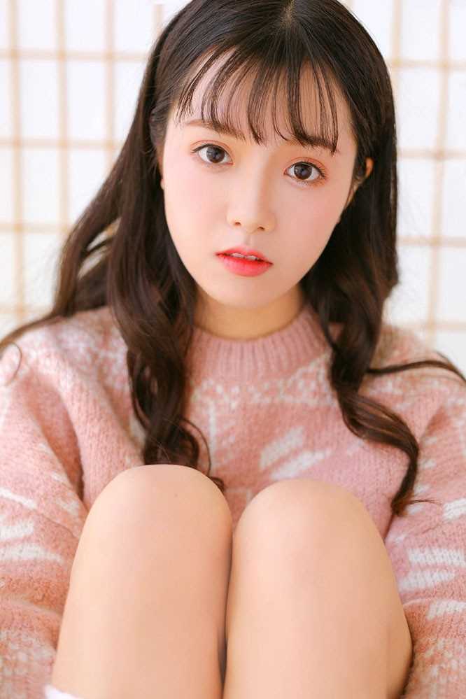 最全粉红初恋少女治愈系气质闺房毛衣俏皮清纯相册