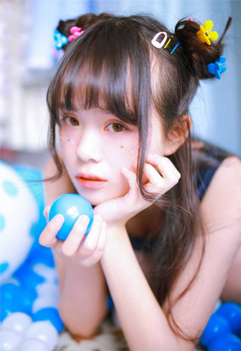 高清双眼皮美妆少女俏美可爱连体死库水稚嫩美体艺术图集