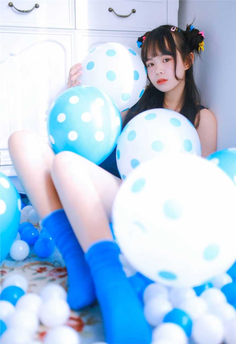 高清双眼皮美妆少女俏美可爱连体死库水稚嫩美体艺术图集