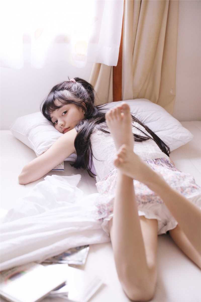 精选萌系正妹美女慵懒晨起居家睡衣可爱俏丽撩人生活图片图册