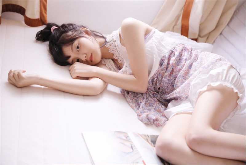 精选萌系正妹美女慵懒晨起居家睡衣可爱俏丽撩人生活图片图册