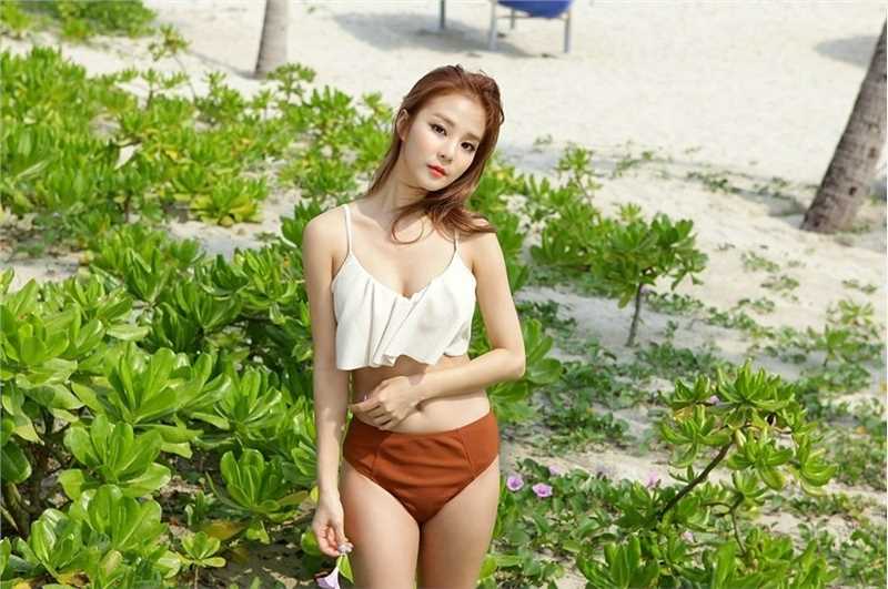 特别专辑婀娜美女酥胸大长腿海边清纯养眼大胆图片