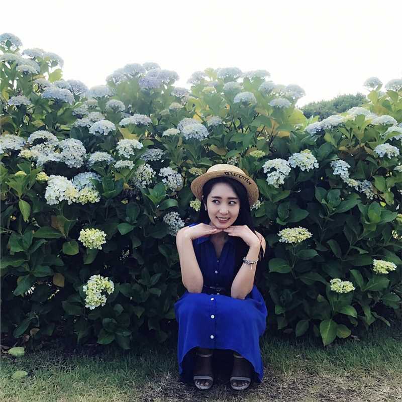 特别专辑美女播报员郑珠姬清纯生活照高雅迷人图片