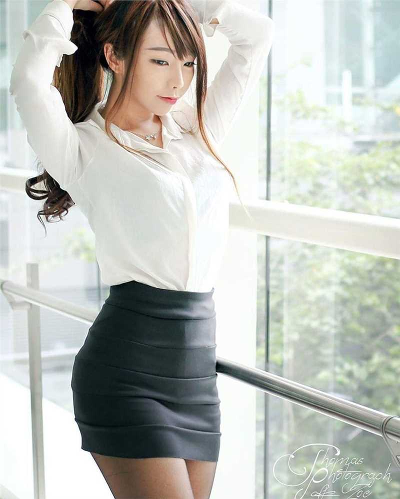 最新香港美女苏宜生活照清纯迷人壁纸