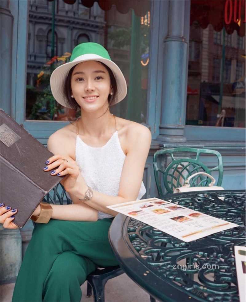 最新韩国美女Sojin生活清纯气质迷人壁纸