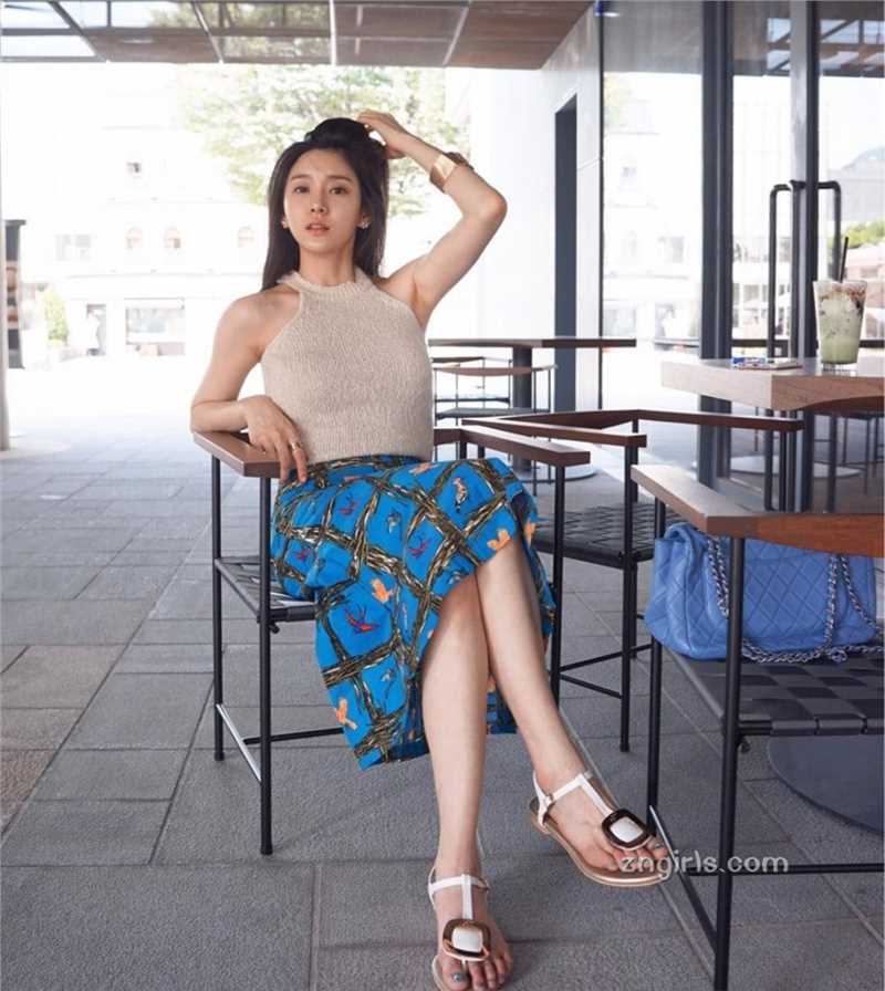 最新韩国美女Sojin生活清纯气质迷人壁纸