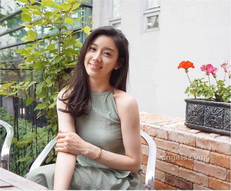 最新韩国美女Sojin生活清纯气质迷人壁纸