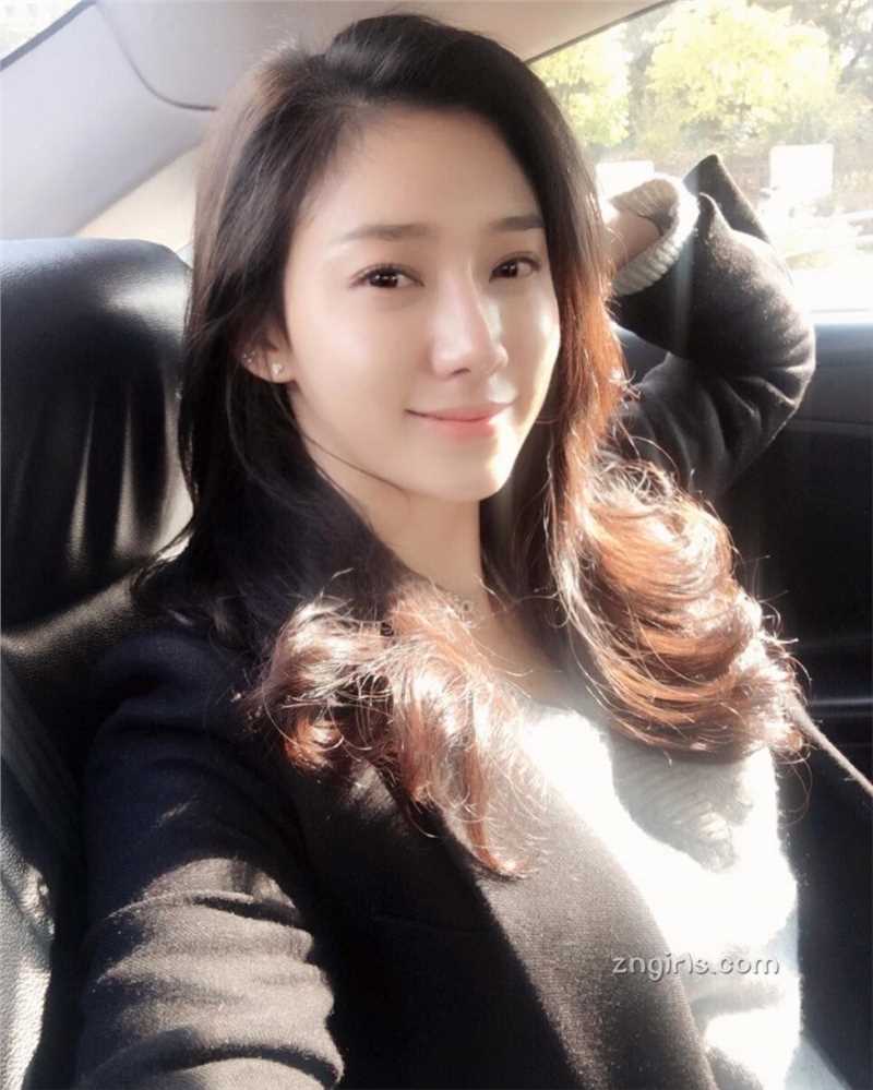 最新韩国美女Sojin生活清纯气质迷人壁纸