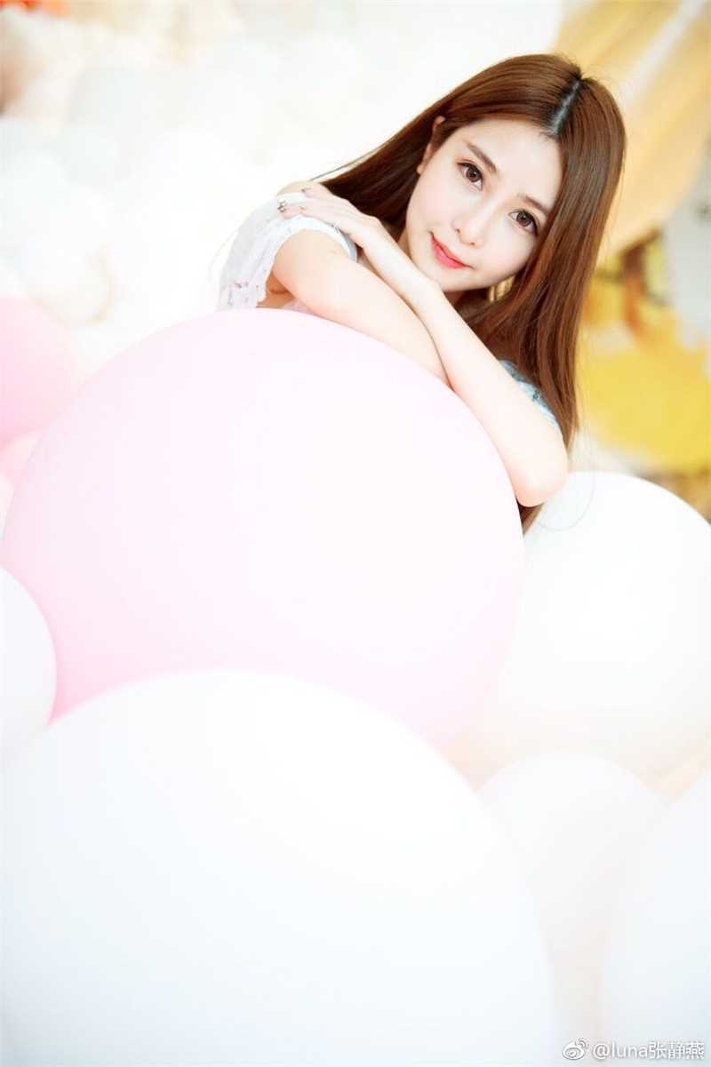 特别专辑甜美女孩张静燕微博私房清纯动人图片