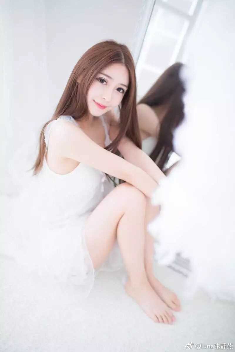 特别专辑甜美女孩张静燕微博私房清纯动人图片