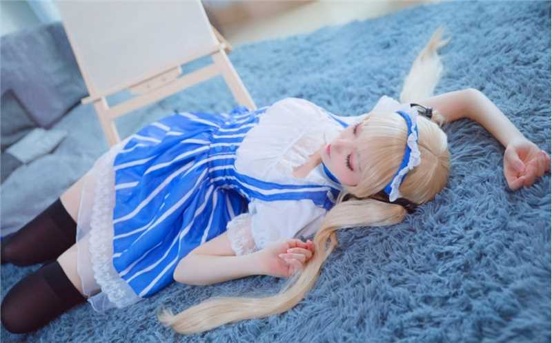 优质清纯美女黑丝内衣迷人相册