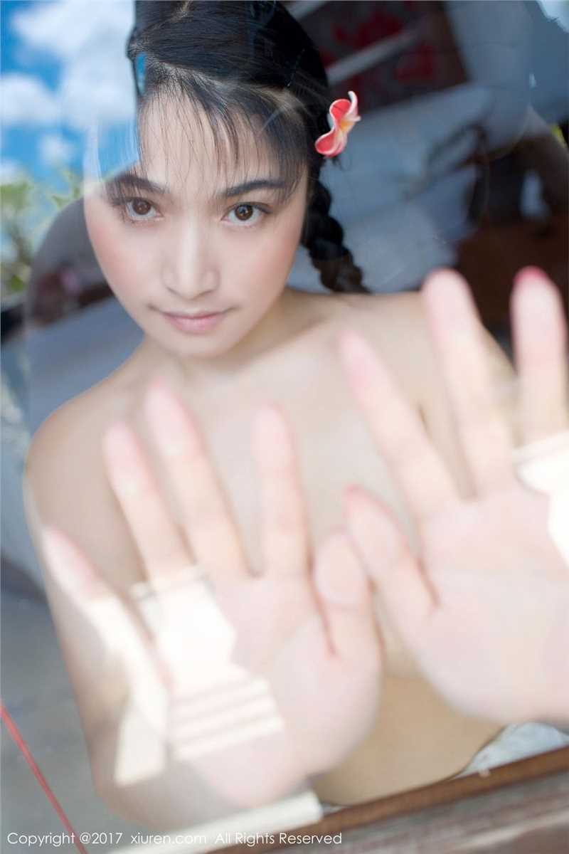 优质清纯美女盼盼已鸠私房性感波涛诱人相册