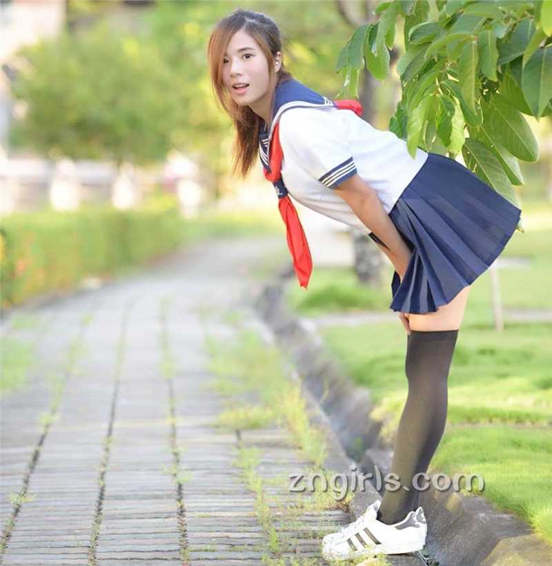 高清美女校花方唯真生活照清纯迷人图册