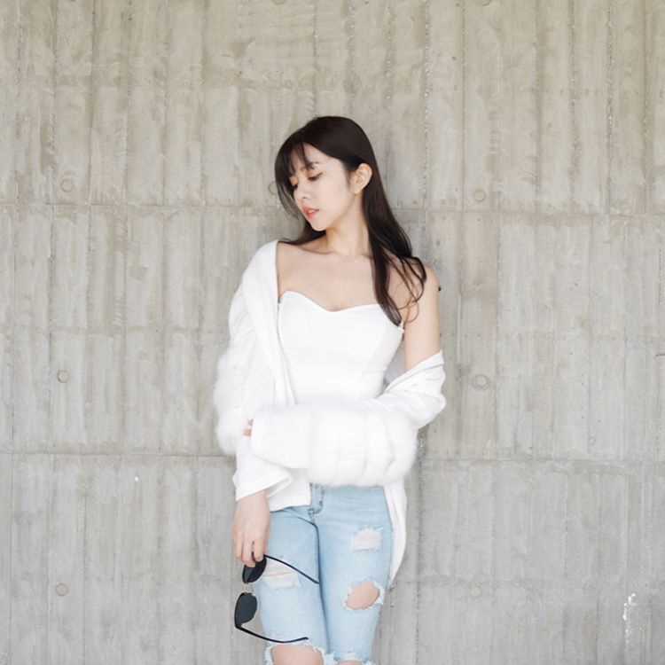 高清台湾美女空姐心心ELLY清纯生活照图集