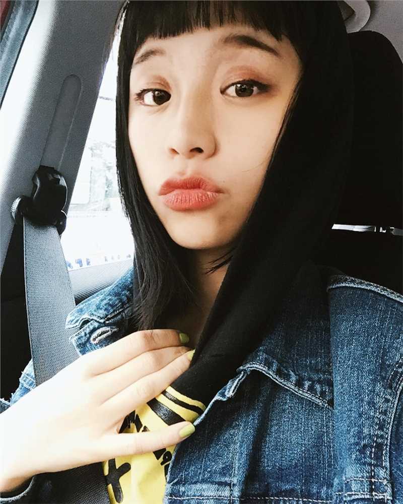 特别专辑网拍模特邢鹿生活清纯