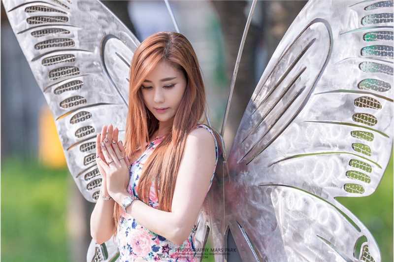 高清清纯美女金河律唯美街拍图集