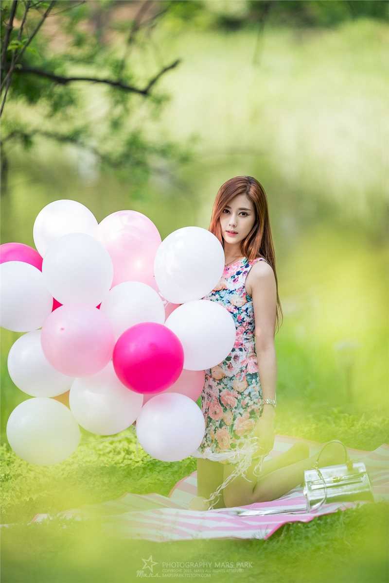 高清清纯美女金河律唯美街拍图集