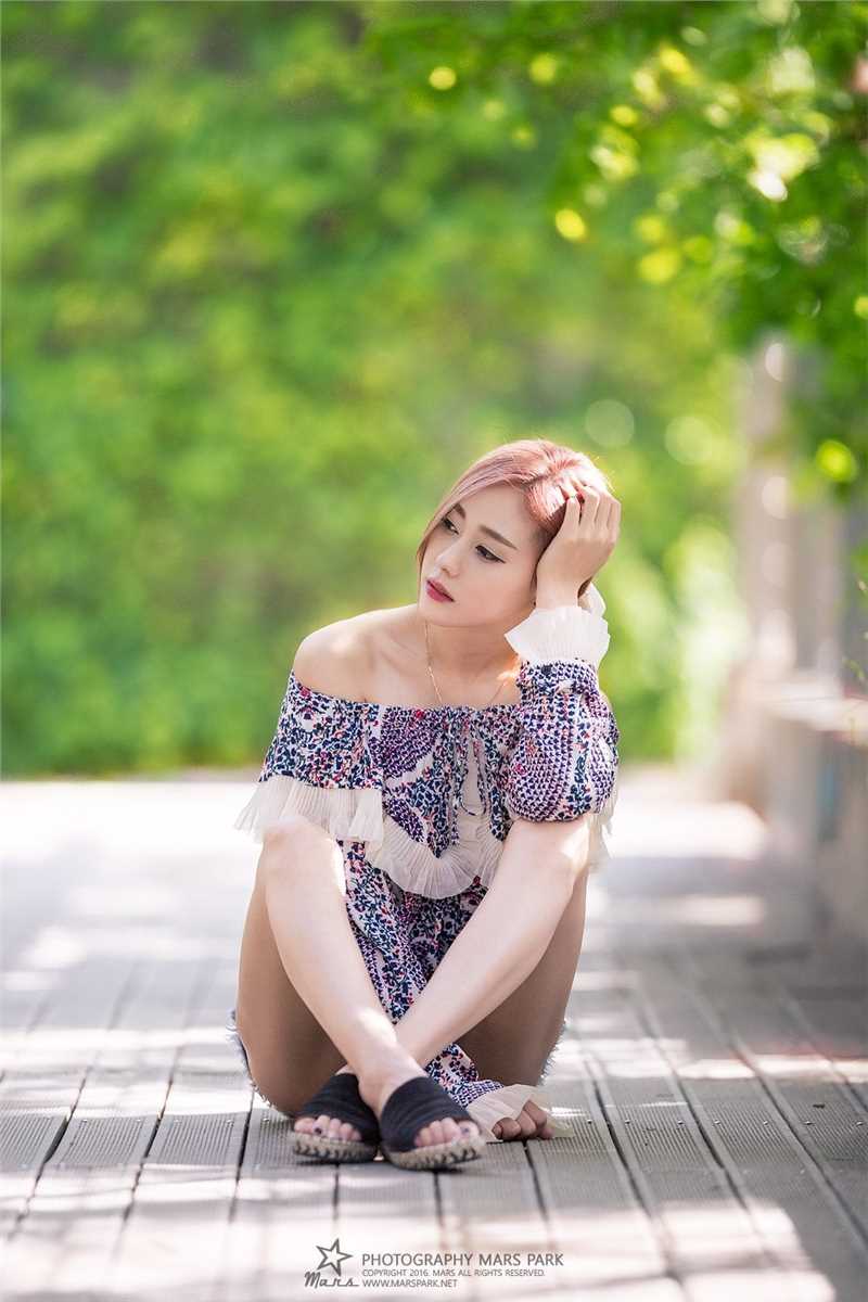 高清清纯美女金河律唯美街拍图集