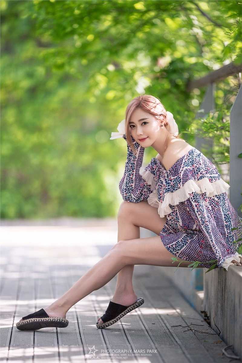 高清清纯美女金河律唯美街拍图集