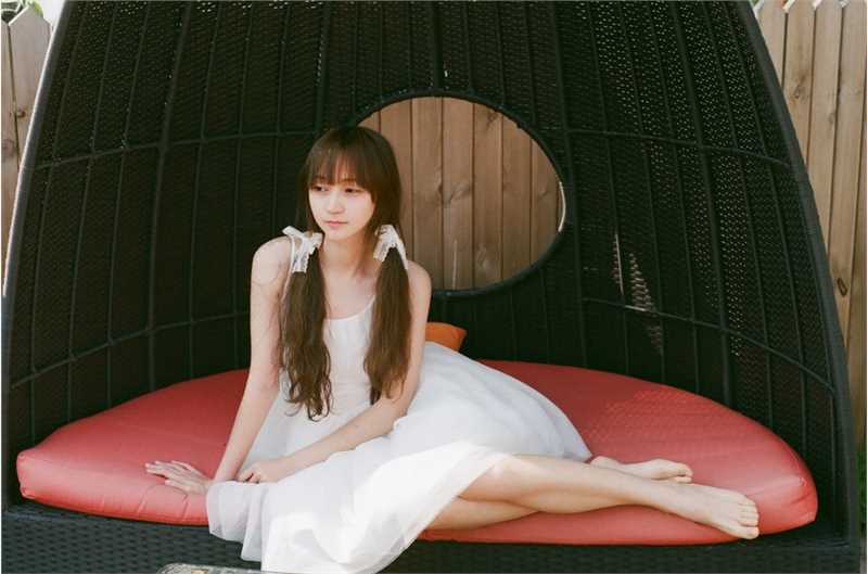 特别专辑清纯美女婚纱短裙唯美迷人图片