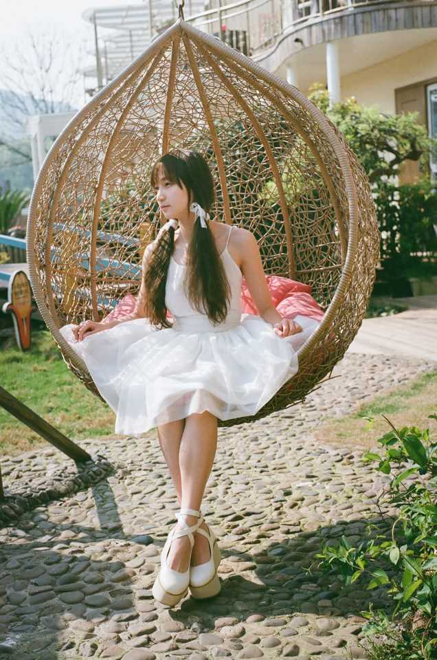 特别专辑清纯美女婚纱短裙唯美迷人图片