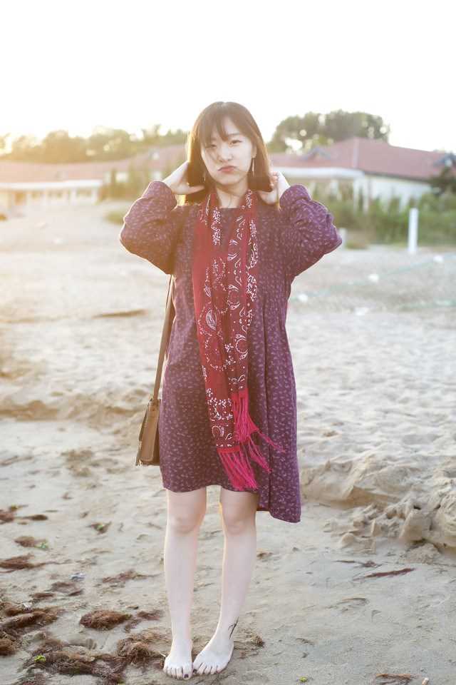 高清长发美女海边唯美清纯动人图集