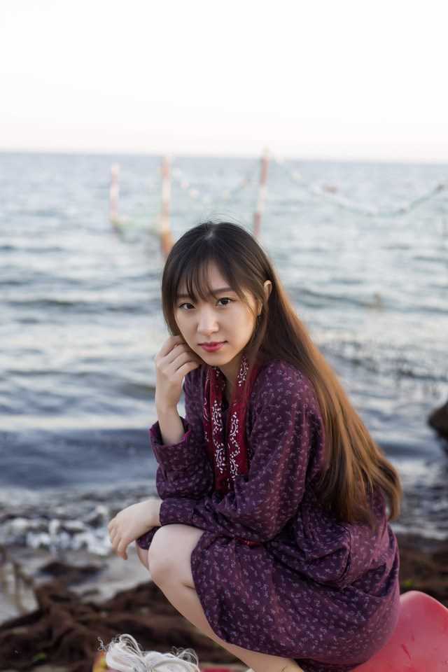 高清长发美女海边唯美清纯动人图集