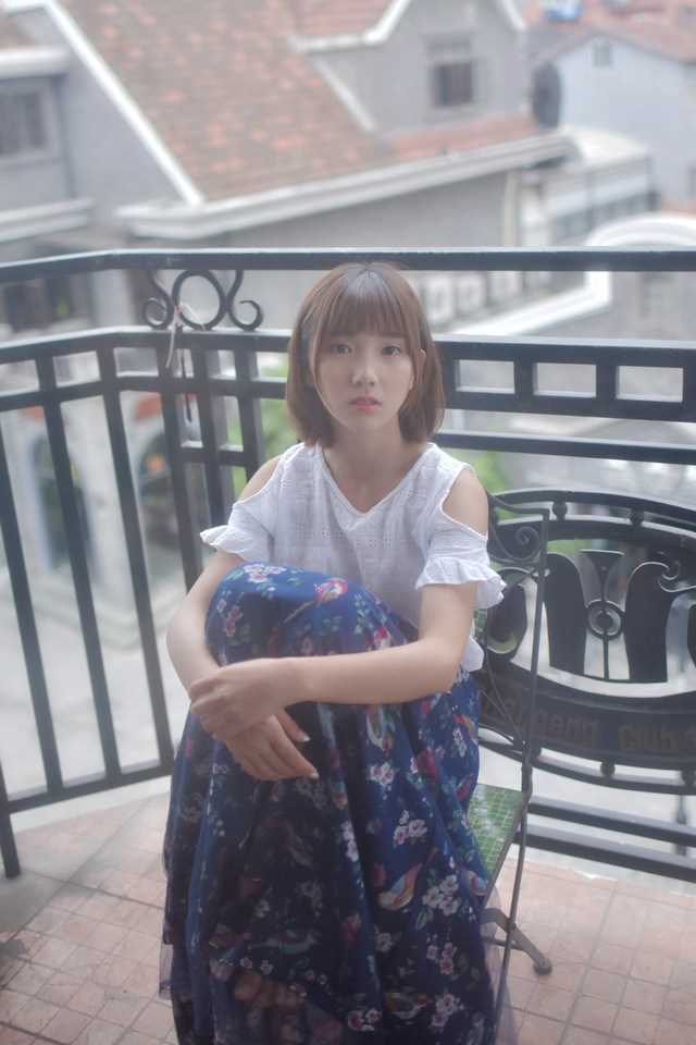 高清短发清纯美女文艺范图集图册