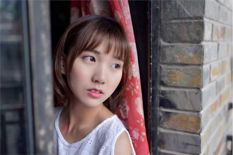 高清短发清纯美女文艺范图集图册