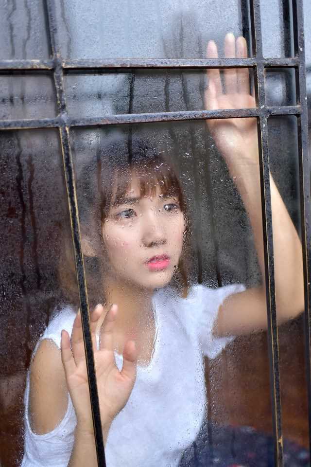 高清短发清纯美女文艺范图集图册