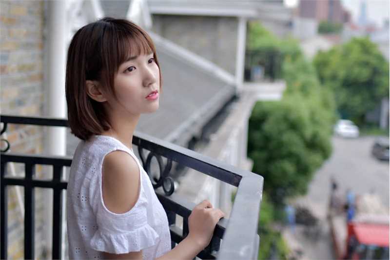 高清短发清纯美女文艺范图集图册