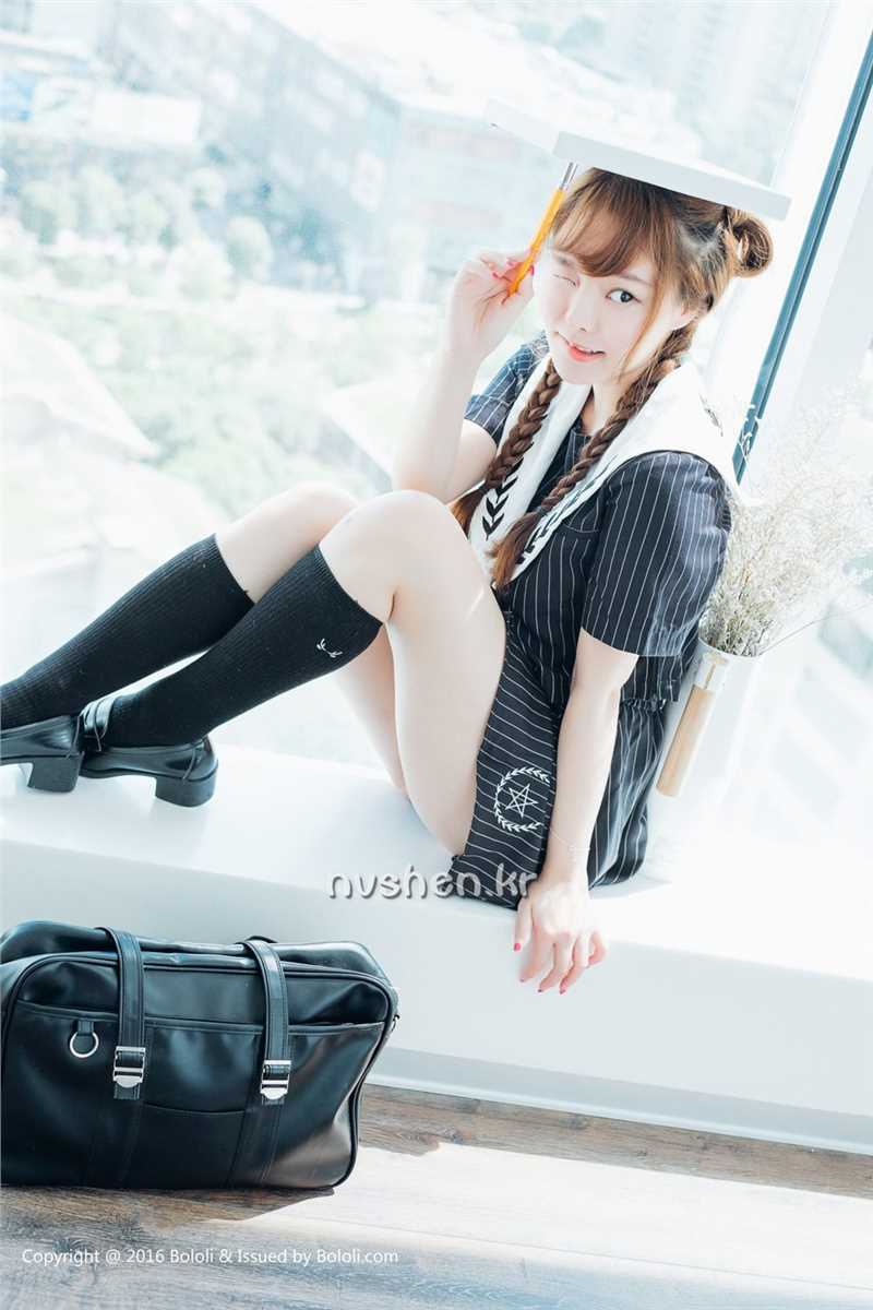 高清90后小美女柳侑绮清纯养眼图片图集