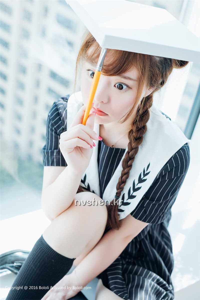 高清90后小美女柳侑绮清纯养眼图片图集