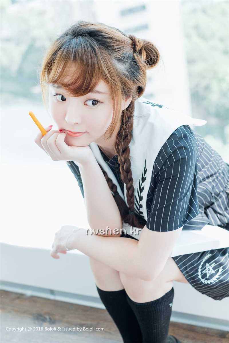 高清90后小美女柳侑绮清纯养眼图片图集