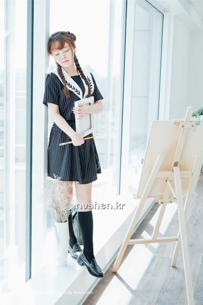 高清90后小美女柳侑绮清纯养眼图片图集