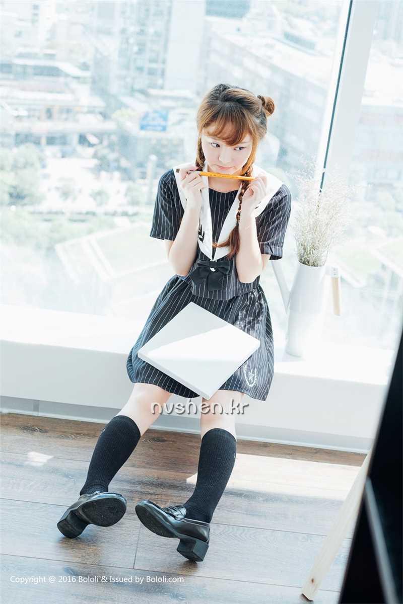 高清90后小美女柳侑绮清纯养眼图片图集