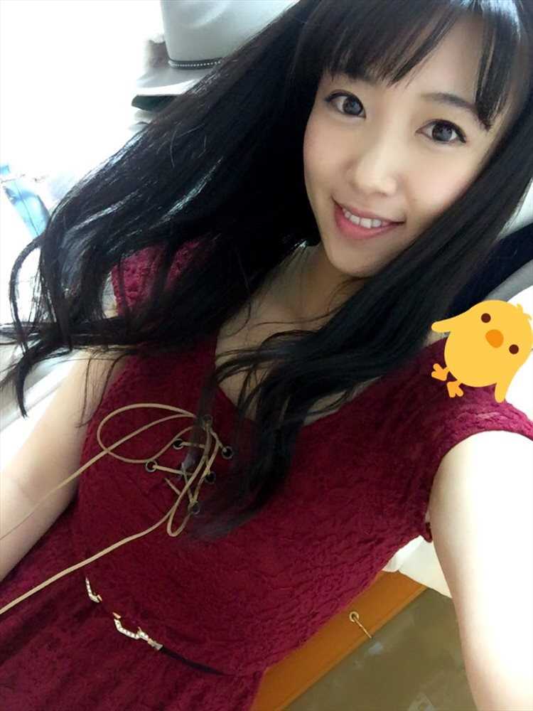 优质日本清纯美女坂口ちな养眼私拍美照相册