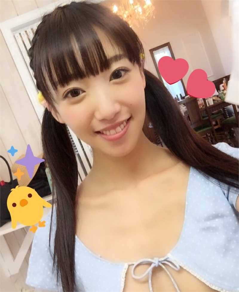 优质日本清纯美女坂口ちな养眼私拍美照相册