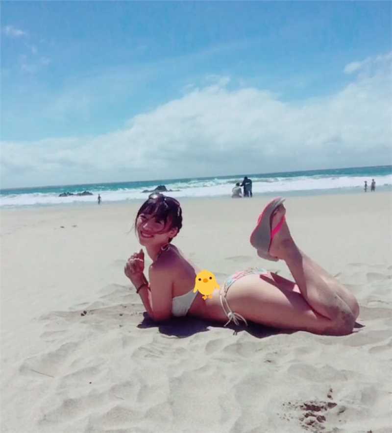 优质日本清纯美女坂口ちな养眼私拍美照相册